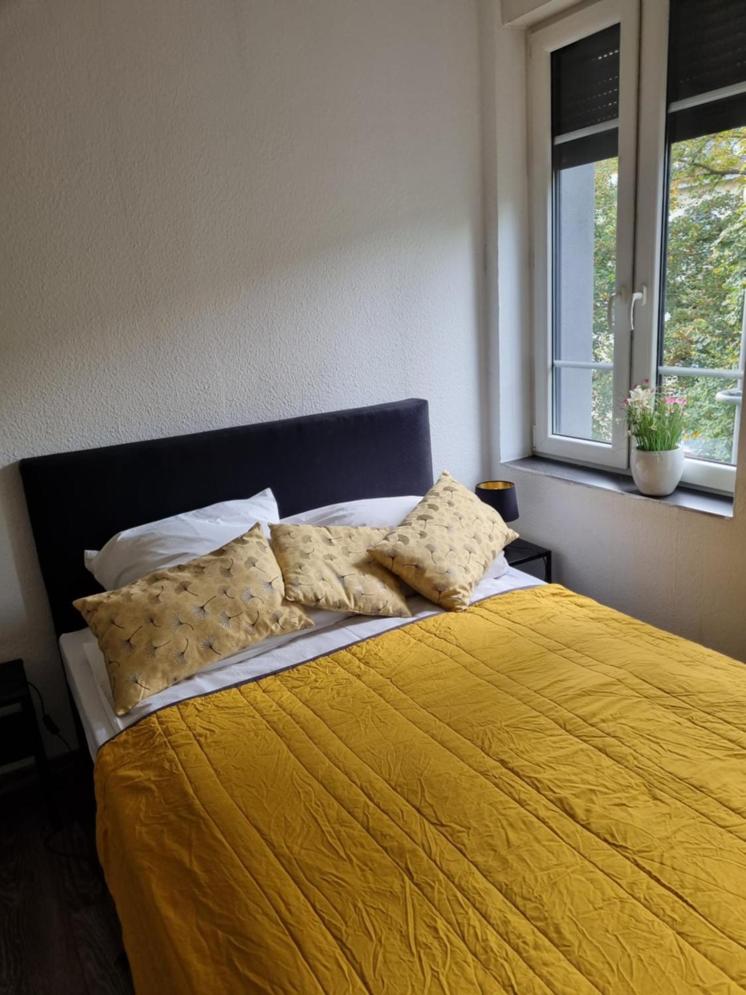 City-Apartment In Krefeld, Kueche, Naehe Duesseldorf Messe エクステリア 写真