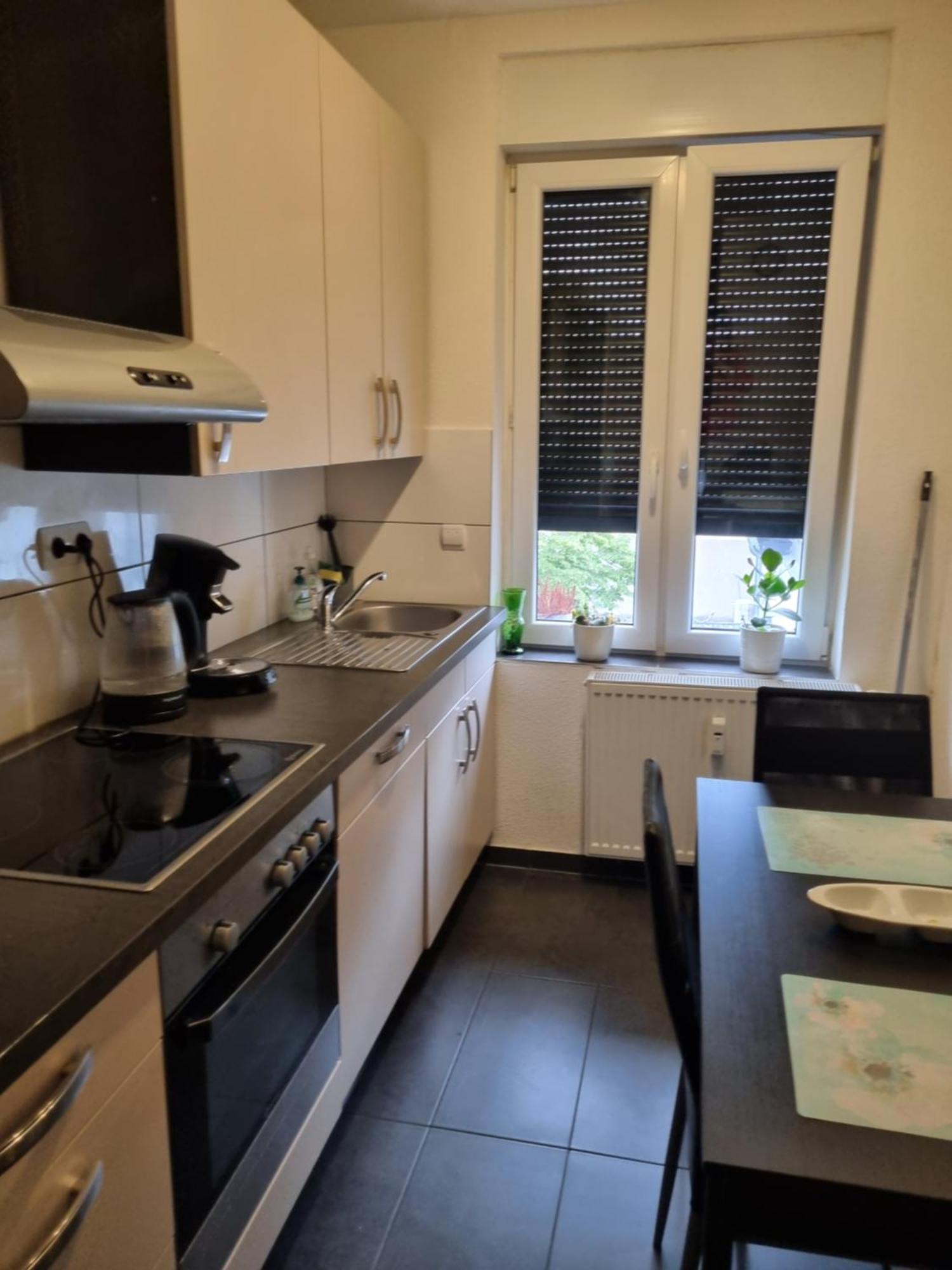 City-Apartment In Krefeld, Kueche, Naehe Duesseldorf Messe エクステリア 写真